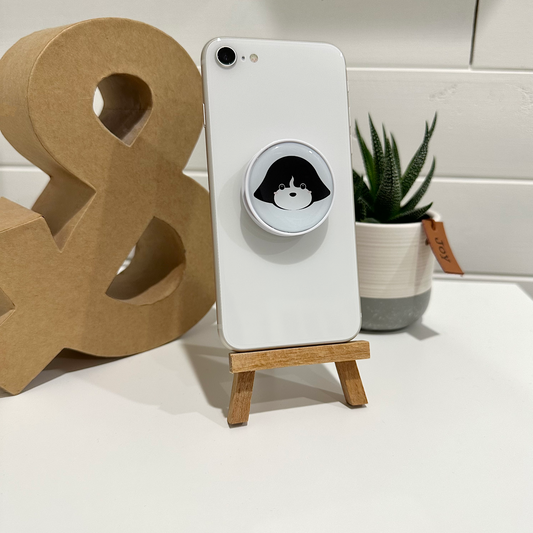 Button Tale Studio Phone Grip